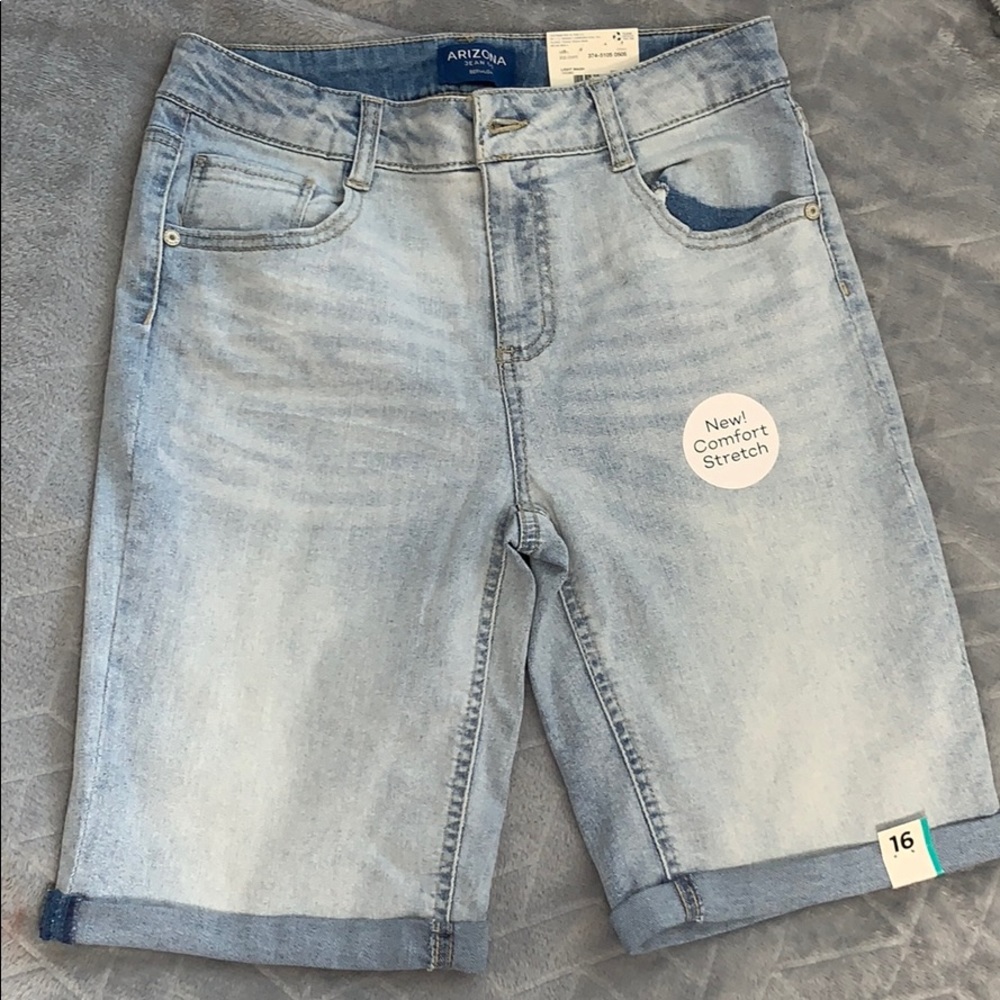 Arizona light washed jean shorts